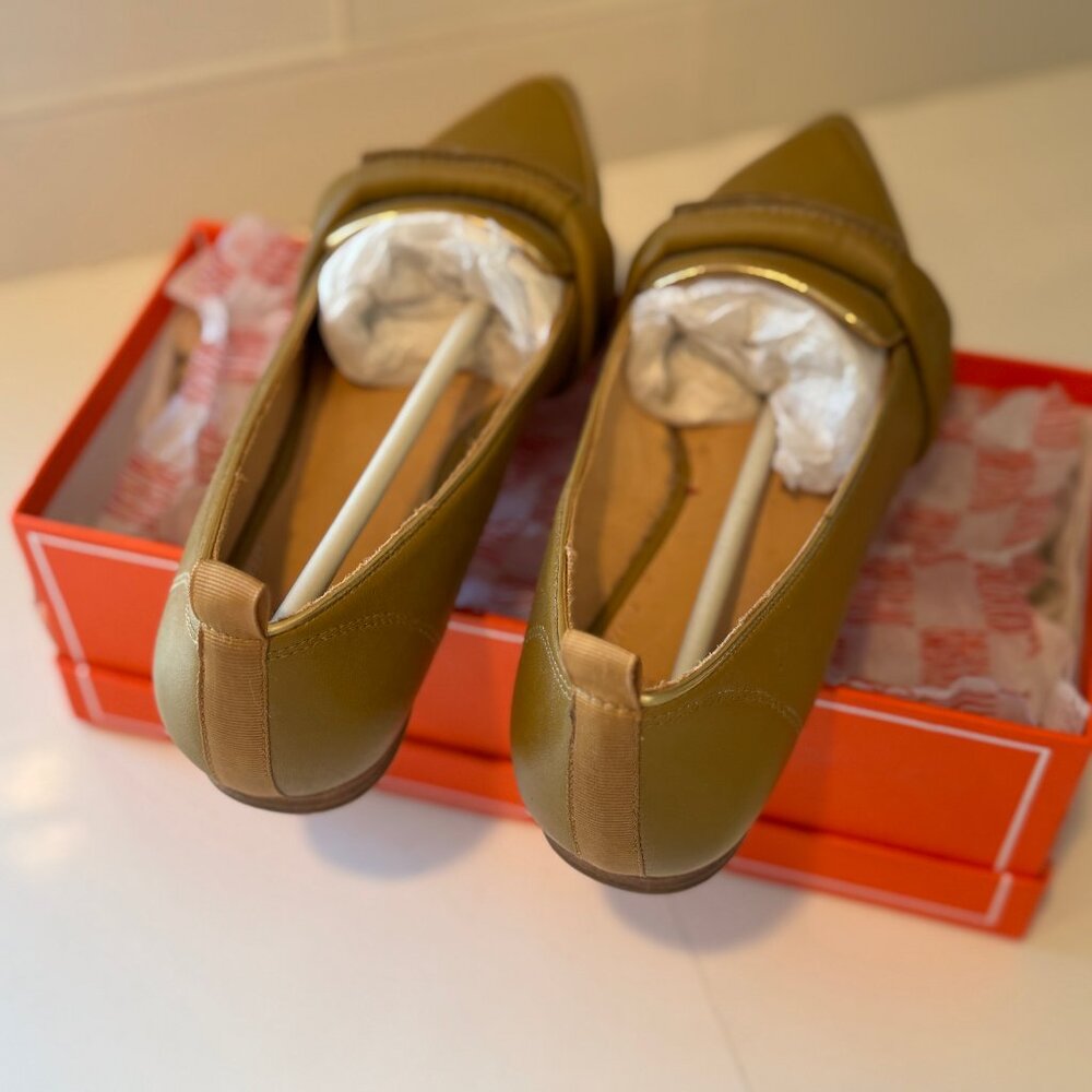 BILL BLASS Women's Flats Mustard Size 8 Leather - Picture 9 of 10
